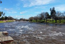 Avanza la crisis en tres ciudades del interior bonaerense
